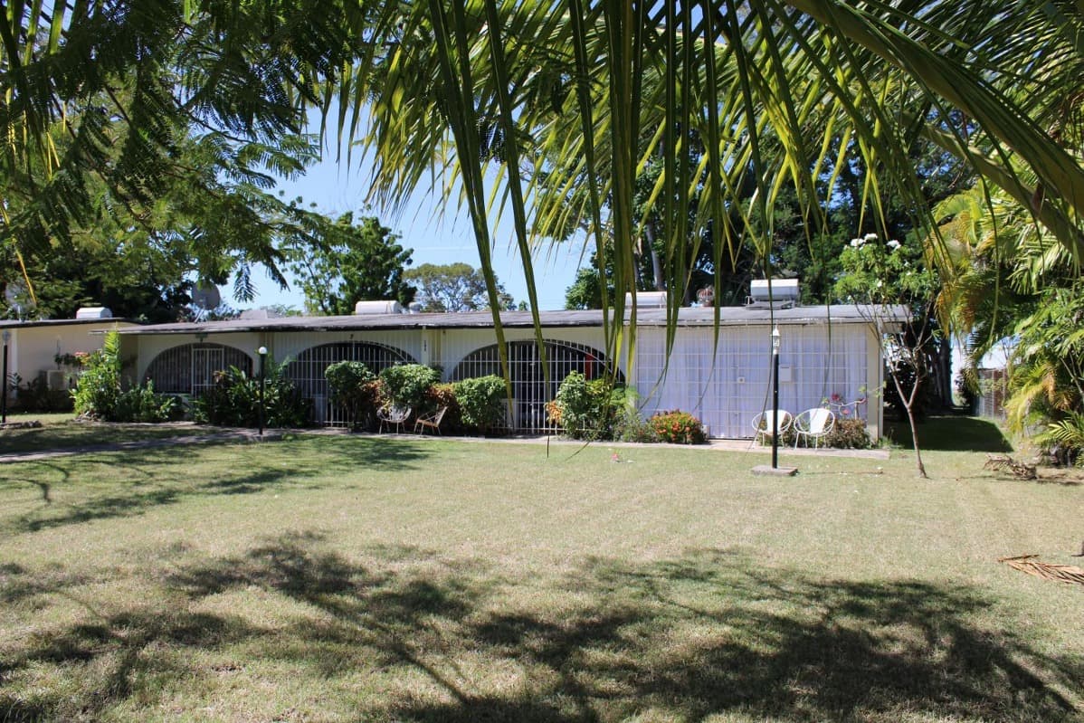 5 Flamboyant Avenue, sunset Crest, St James, Barbados