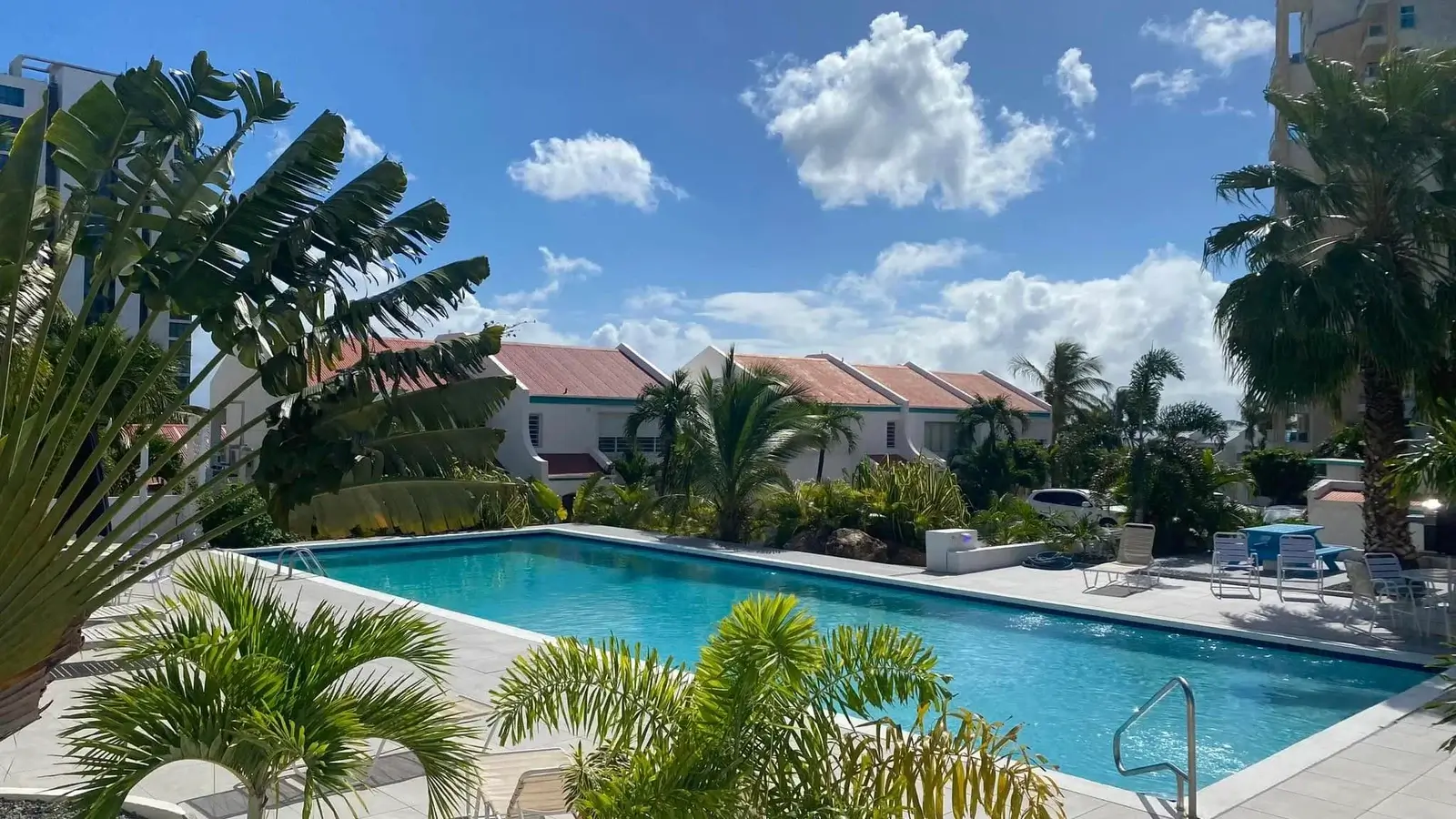 Two bed cottage, Cupecoy, St Maarten